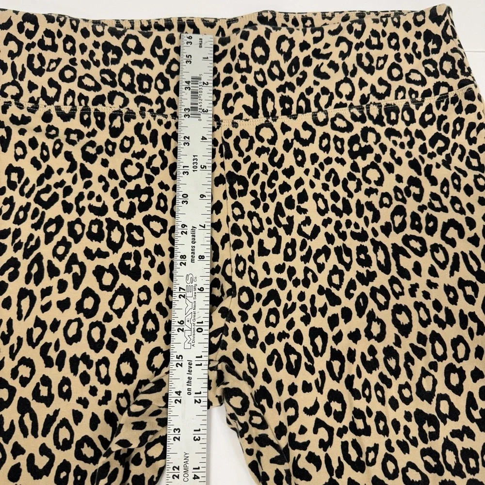 DG2 by DIANE GILMAN Leopard Cheetah Tan Black Leggings Pants womens size Large